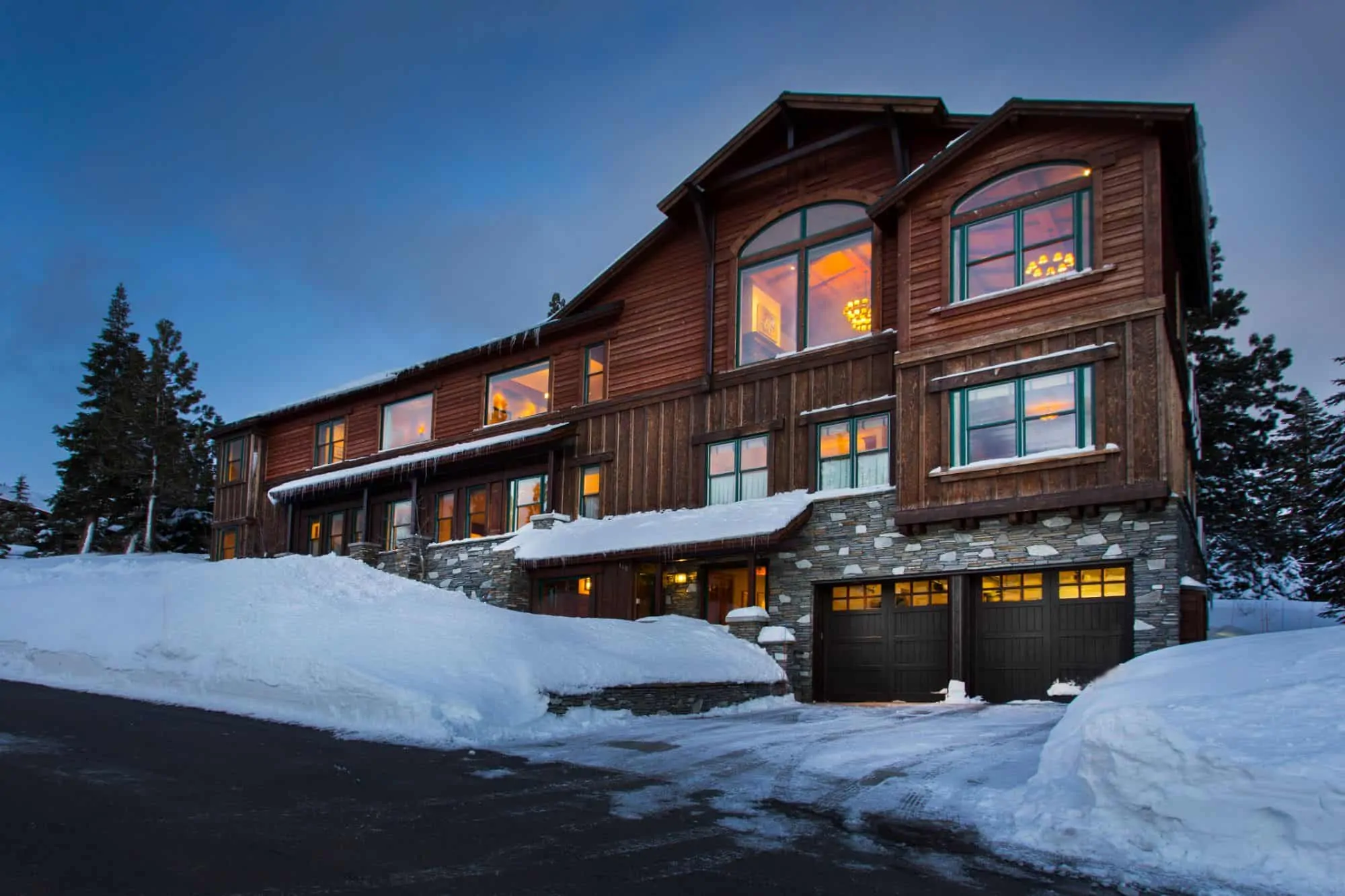Luxury Lifestyle in Mammoth Lakes